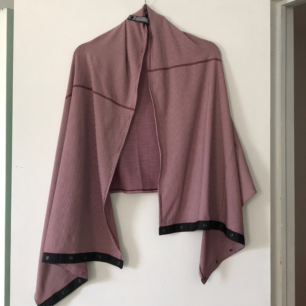 lululemon athletica Pink and Black Wrap